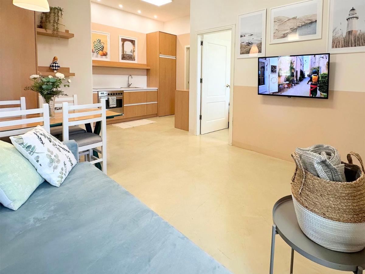 13 Eur For Monthly Stay - Home By The Sea - Hbs Golem  Ngoại thất bức ảnh