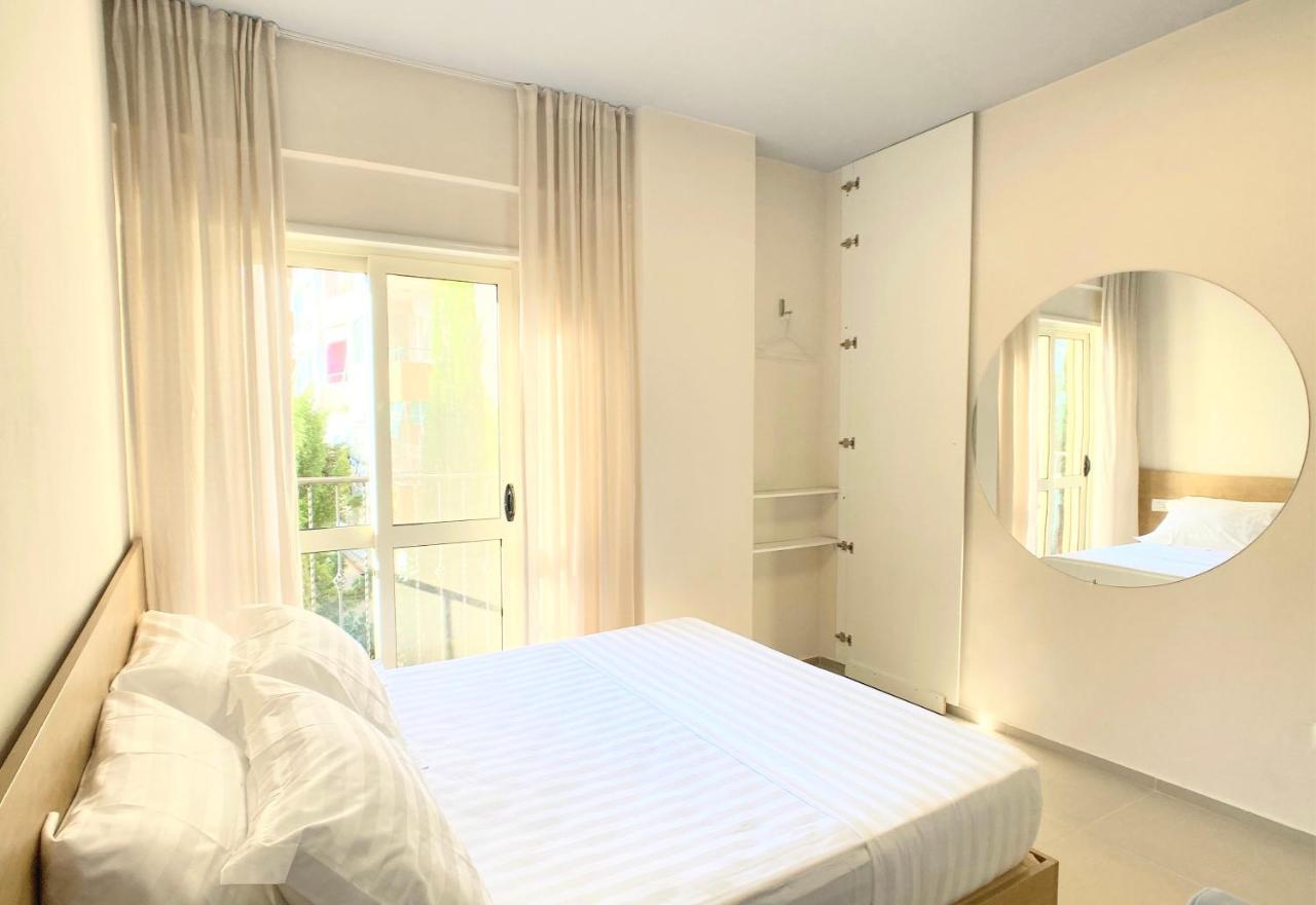 13 Eur For Monthly Stay - Home By The Sea - Hbs Golem  Ngoại thất bức ảnh