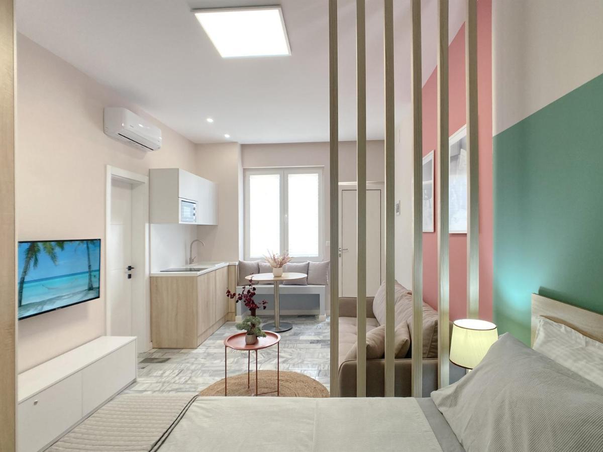 13 Eur For Monthly Stay - Home By The Sea - Hbs Golem  Ngoại thất bức ảnh