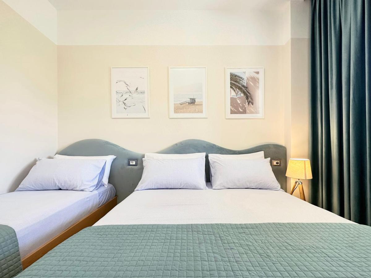 13 Eur For Monthly Stay - Home By The Sea - Hbs Golem  Ngoại thất bức ảnh